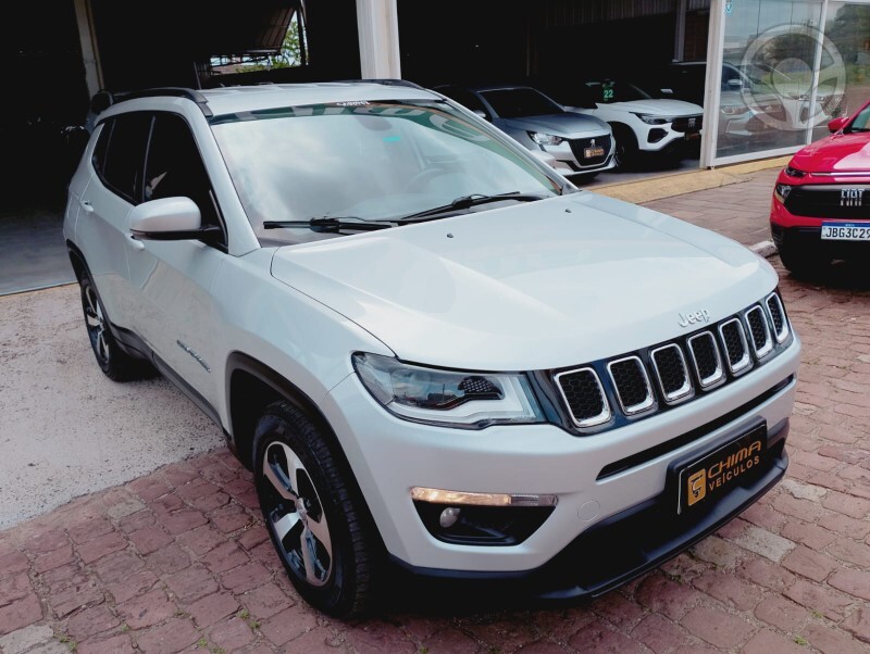 COMPASS 2.0 16V LONGITUDE - 2018 - VENâNCIO AIRES