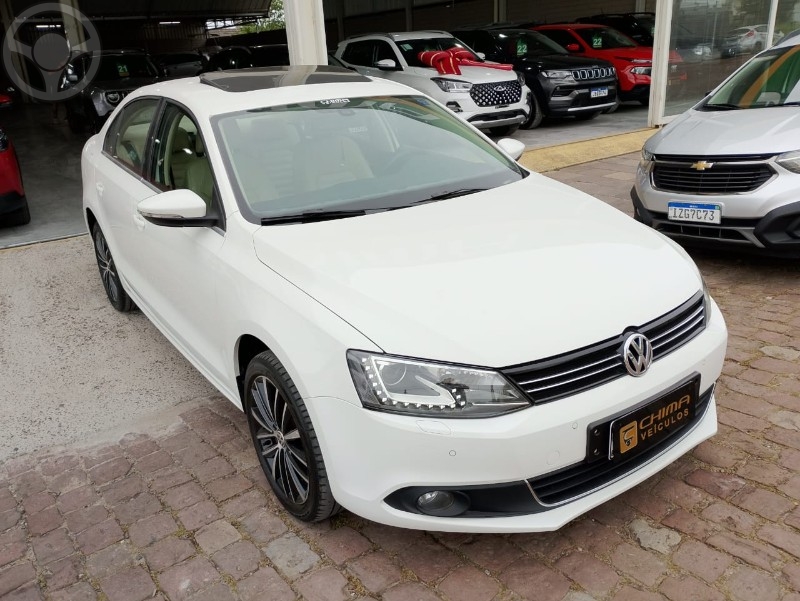 VW/JETTA TSI HIGHILINE 2.0 - 2014 - VENâNCIO AIRES