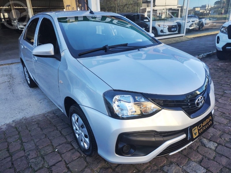 ETIOS 1.5 X PLUS SEDAN 16V FLEX 4P AUTOMÁTICO - 2019 - VENâNCIO AIRES