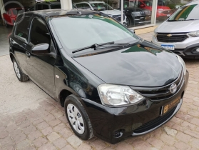 etios xs 1.5 flex 16v 5p mec. 2017 venancio aires