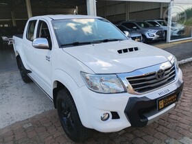 hilux cabine hilux cd srv d4 d 4x4 3.0 163cv tdi dies 2015 venancio aires