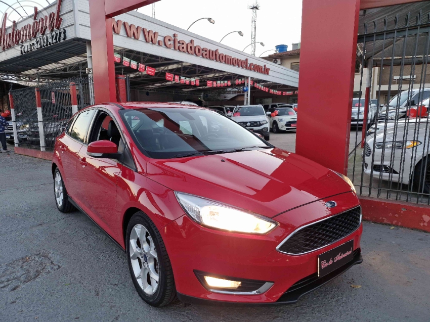 FOCUS 2.0 SE PLUS 16V FLEX 4P AUTOMÁTICO - 2016 - CAXIAS DO SUL