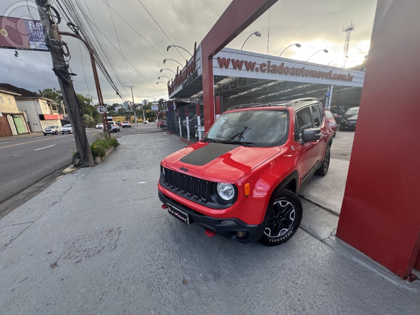 RENEGADE 2.0 16V TURBO DIESEL TRAILHAWK 4P 4X4 AUTOMÁTICO - 2016 - CAXIAS DO SUL