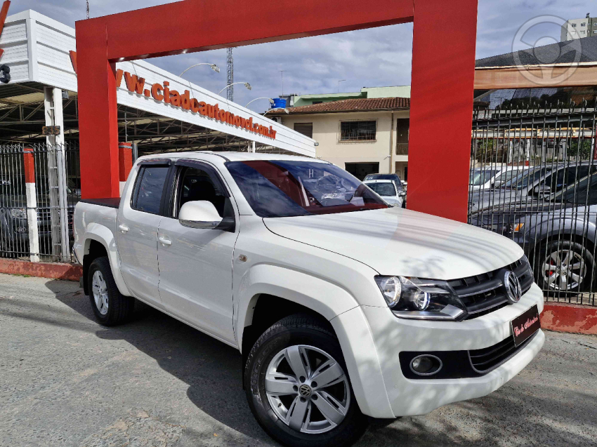AMAROK 2.0 HIGHLINE 4X4 CD 16V TURBO INTERCOOLER DIESEL 4P AUTOMÁTICO - 2013 - CAXIAS DO SUL