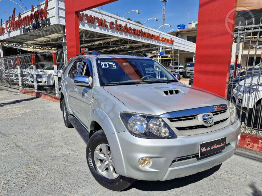 HILUX SW4 3.0 SRV 4X4 16V TURBO INTERCOOLER DIESEL 4P AUTOMÁTICO - 2007 - CAXIAS DO SUL