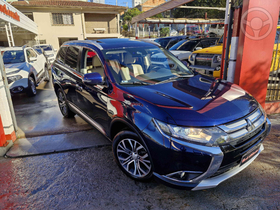 outlander 2.2 4x4 16v diesel 4p automatico 2018 caxias do sul