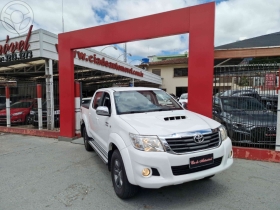 hilux 3.0 sr 4x4 cd 16v turbo intercooler diesel 4p automatico 2015 caxias do sul