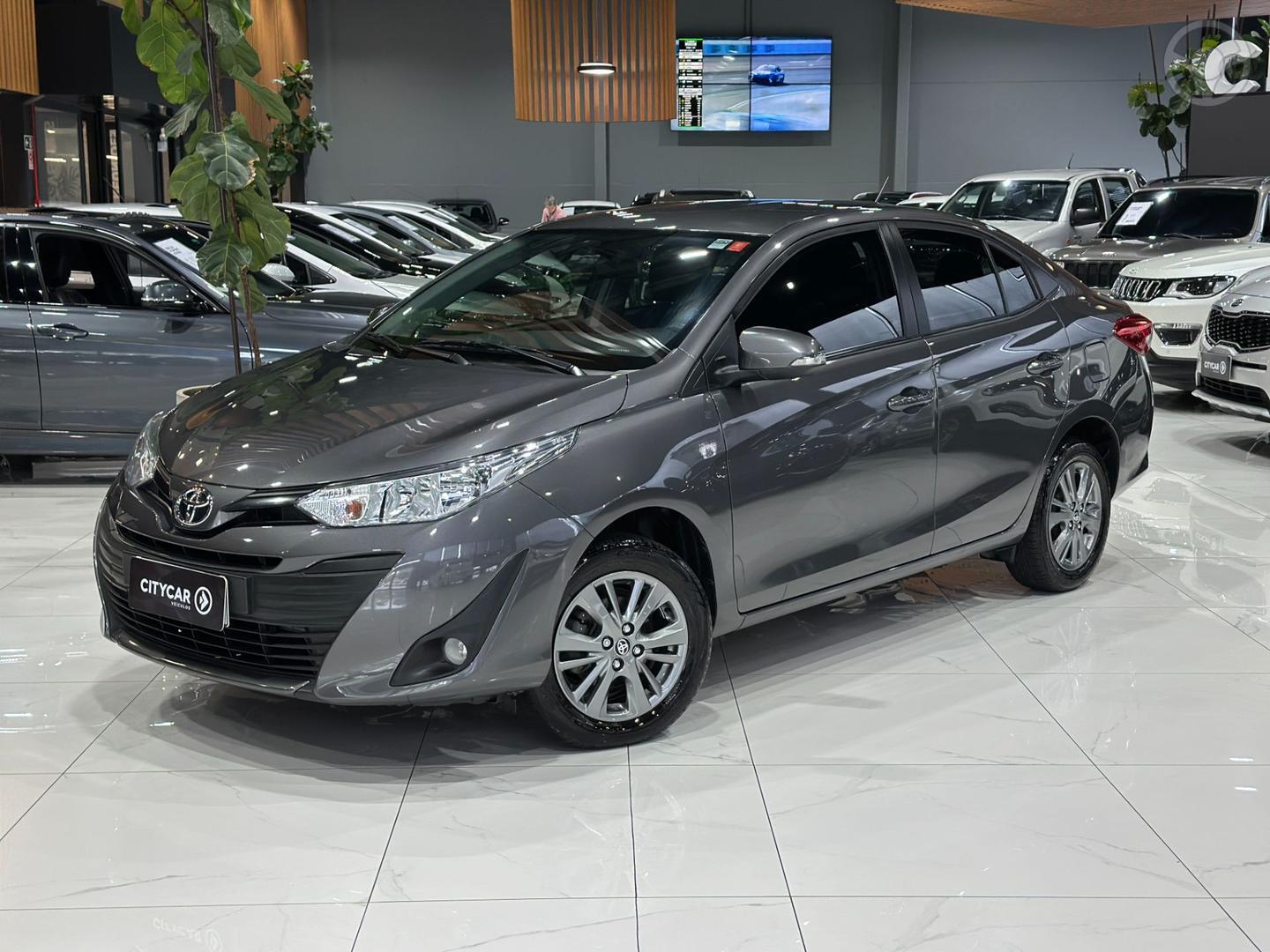 YARIS 1.5 XL PLUS CONNECT 16V FLEX 4P AUTOMATICO - 2022 - SANTA CRUZ DO SUL