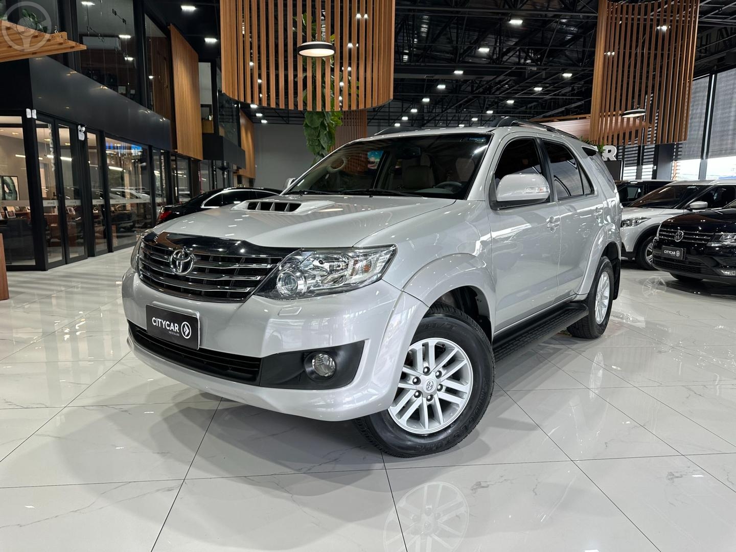 HILUX SW4 3.0 SRV 4X4 7 LUGARES 16V TURBO INTERCOOLER DIESEL 4P AUTOMATICO - 2013 - SANTA CRUZ DO SUL