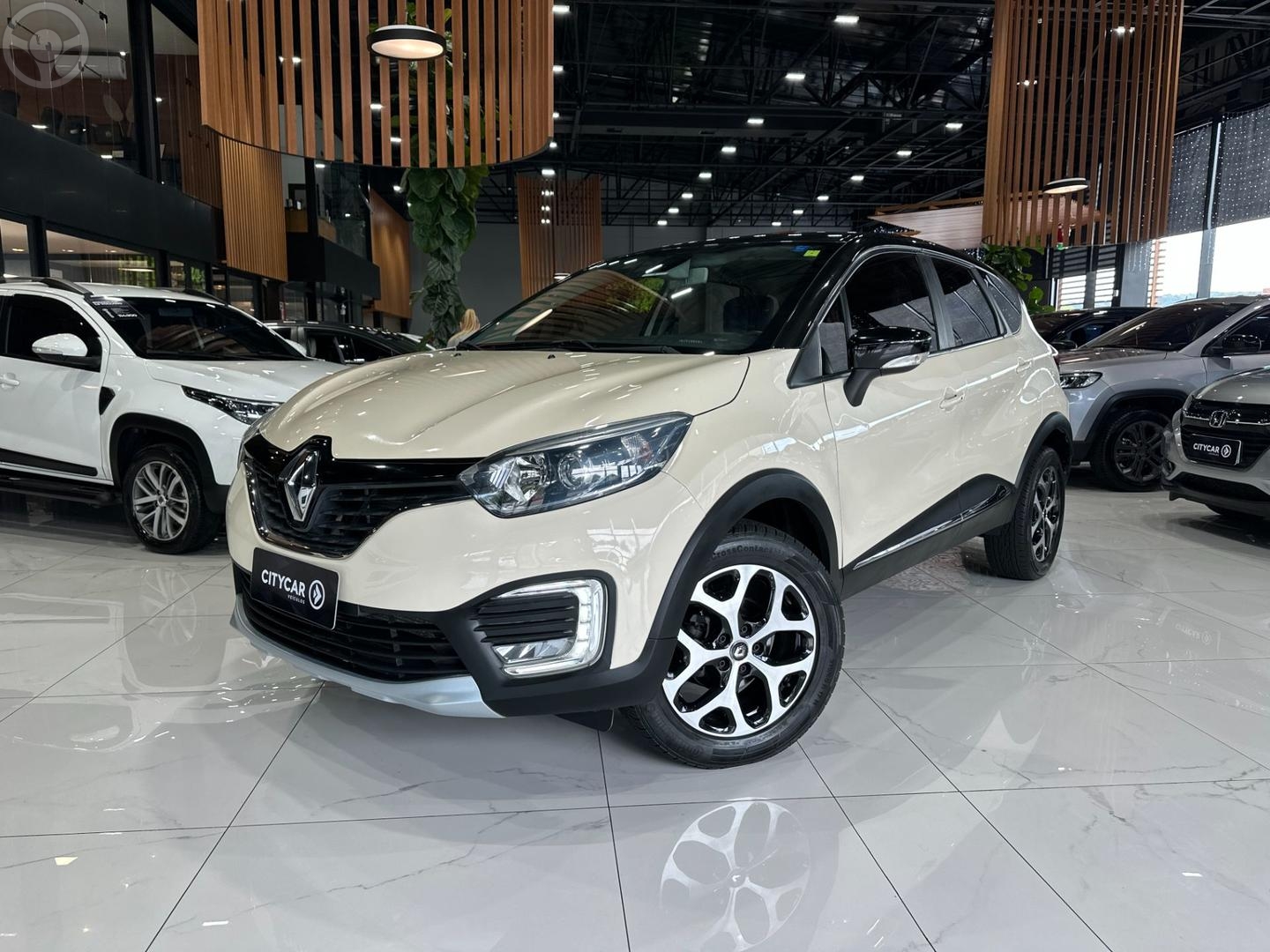 CAPTUR 1.6 16V FLEX INTENSE AUTOMATICO - 2019 - SANTA CRUZ DO SUL