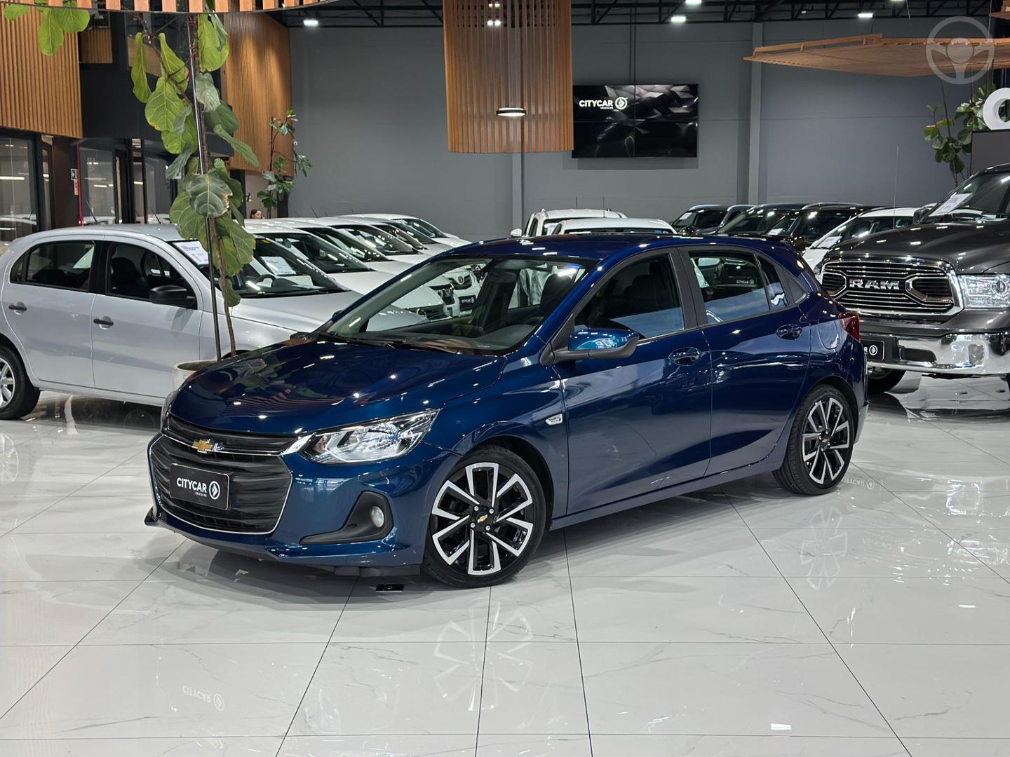 ONIX 1.0 LT 12V TURBO FLEX 4P MANUAL - 2021 - SANTA CRUZ DO SUL