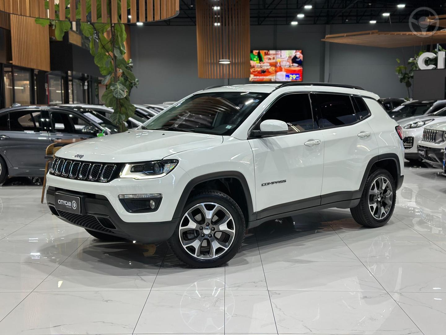COMPASS 2.0 16V DIESEL LONGITUDE 4X4 AUTOMATICO - 2019 - SANTA CRUZ DO SUL