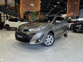 yaris 1.3 16v flex xl manual16 2019 santa cruz do sul