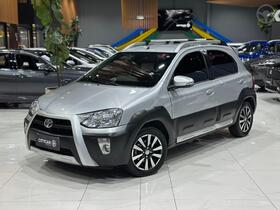 etios cross 1.5 16v flex 4p manual 2015 santa cruz do sul