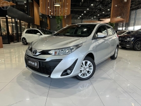 YARIS 1.3 XL LIVE 16V FLEX 4P AUTOMATICO