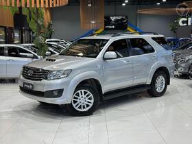 HILUX SW4 3.0 SRV 4X4 16V TURBO INTERCOOLER DIESEL 4P AUTOMATICO