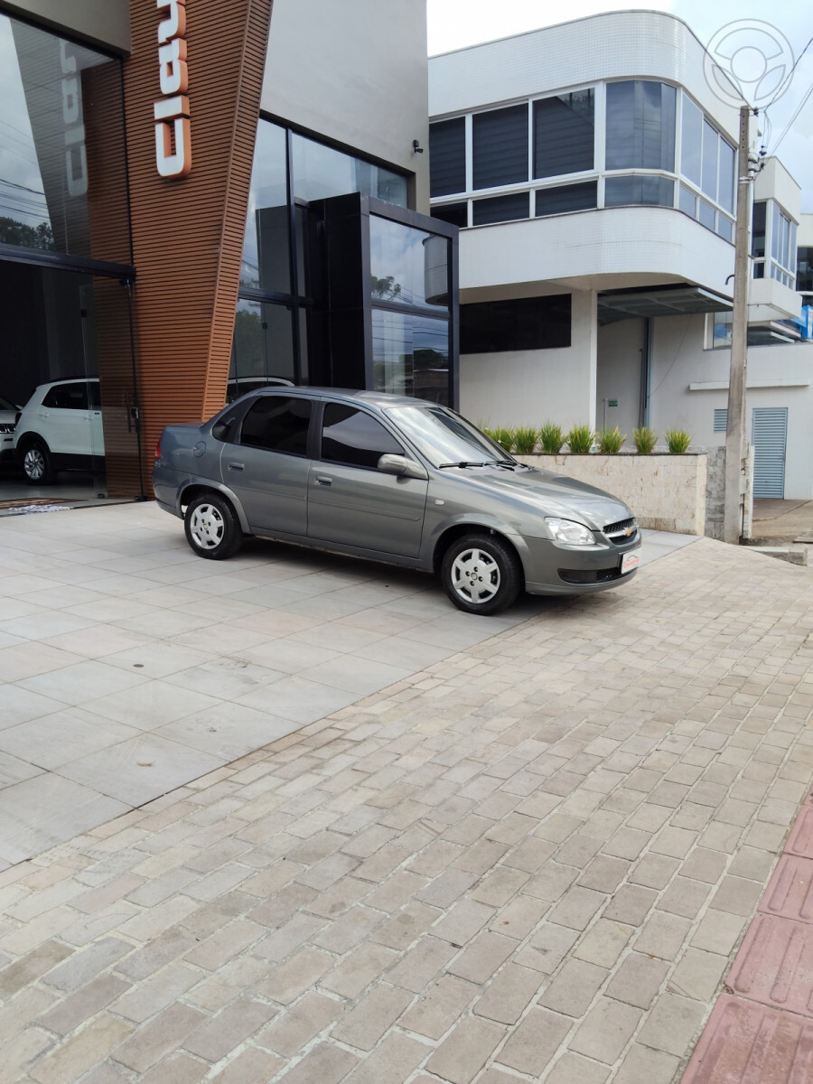 CLASSIC 1.0 MPFI LS 8V 4P MANUAL - 2013 - ERECHIM