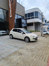 punto 1.6 essence 16v flex 4p automatizado 2013 erechim