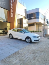 JETTA 2.0 COMFORTLINE FLEX 4P TIPTRONIC