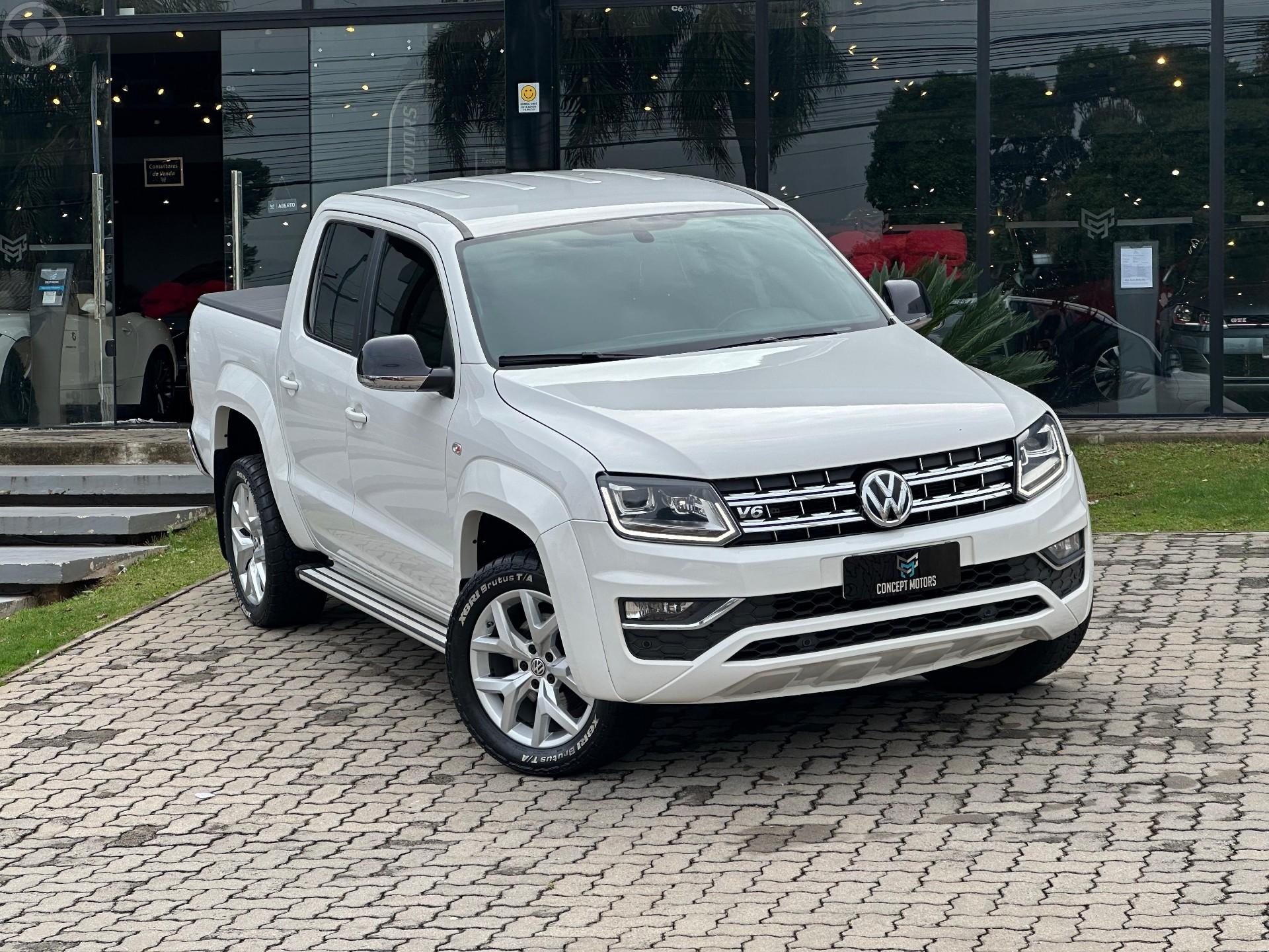 AMAROK 3.0 V6 TDI HIGHLINE CD DIESEL 4MOTION AUTOMÁTICO - 2023 - PASSO FUNDO
