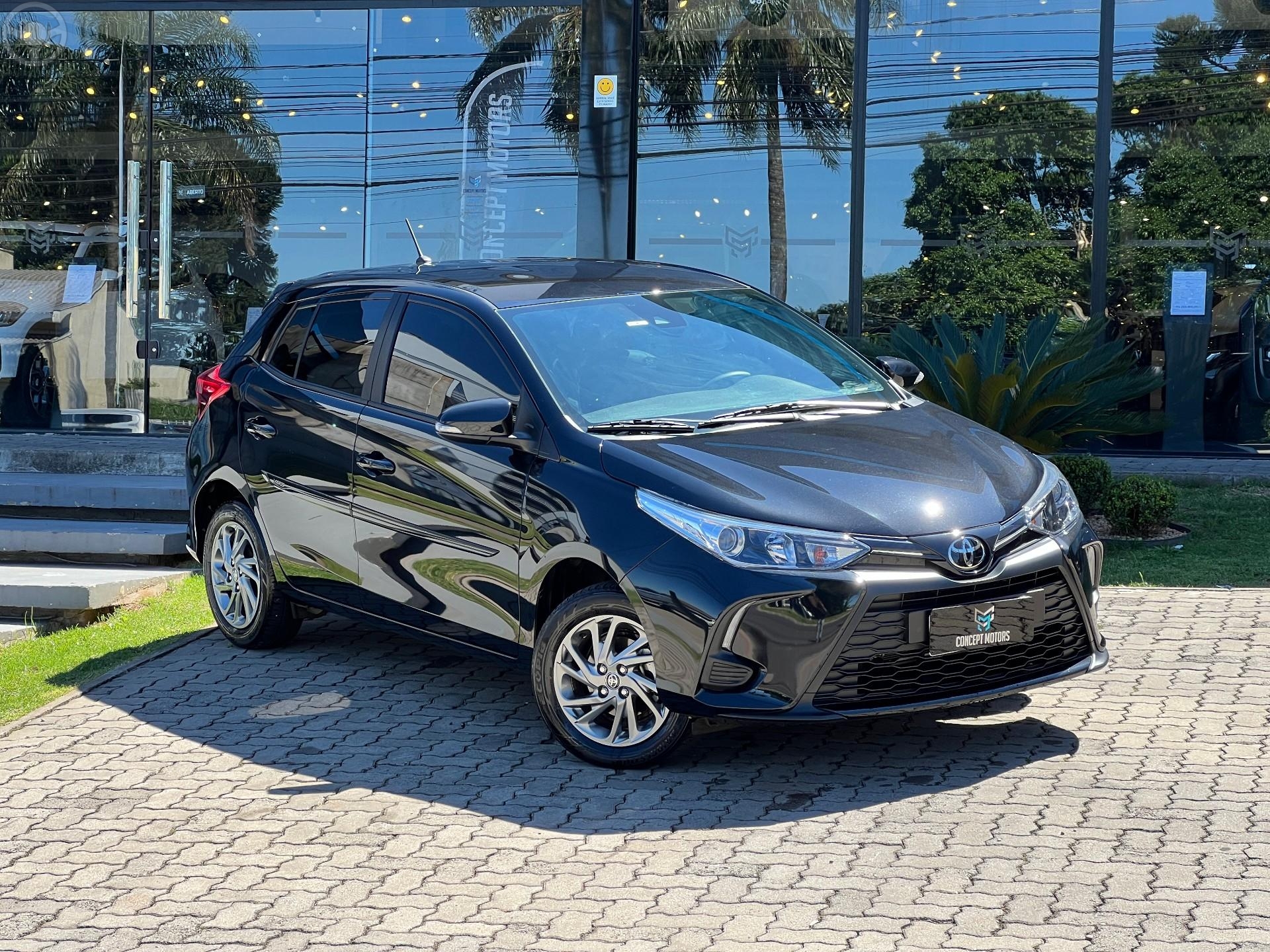 YARIS 1.5 XS 16V FLEX 4P AUTOMÁTICO - 2024 - PASSO FUNDO