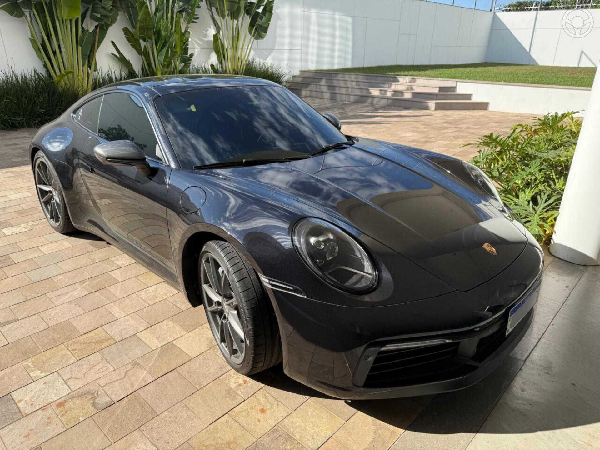 911 3.0 CARRERA T COUPÉ AUTOMÁTICO - 2024 - PASSO FUNDO