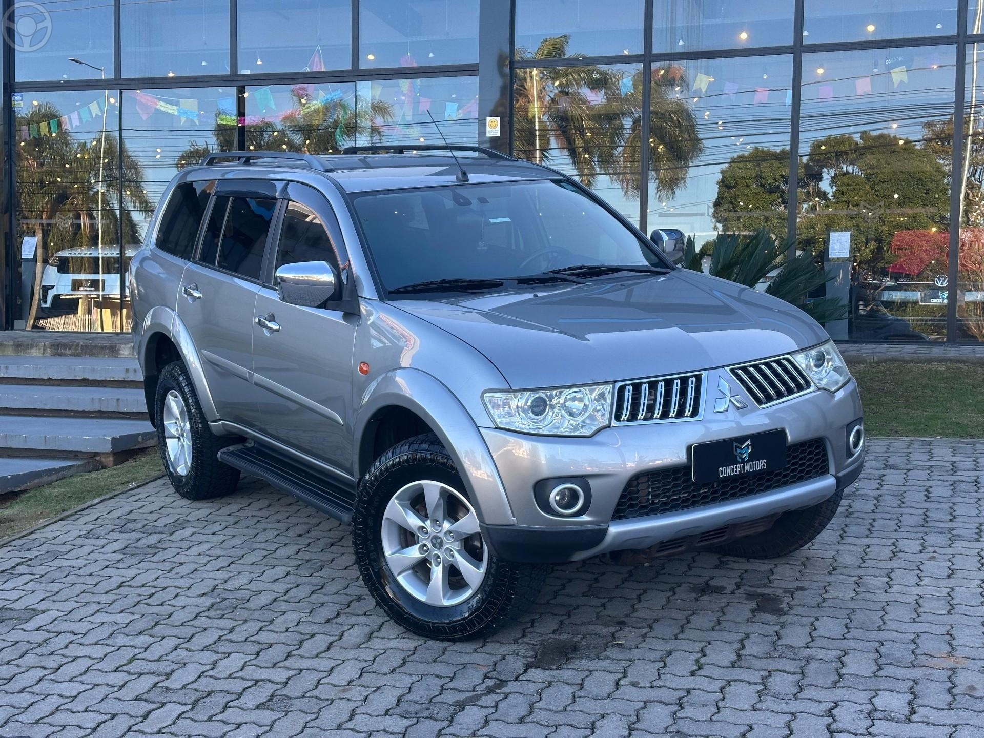 PAJERO DAKAR 3.2 HPE 4X4 7 LUGARES 16V TURBO INTERCOOLER DIESEL 4P AUTOMÁTICO - 2013 - PASSO FUNDO
