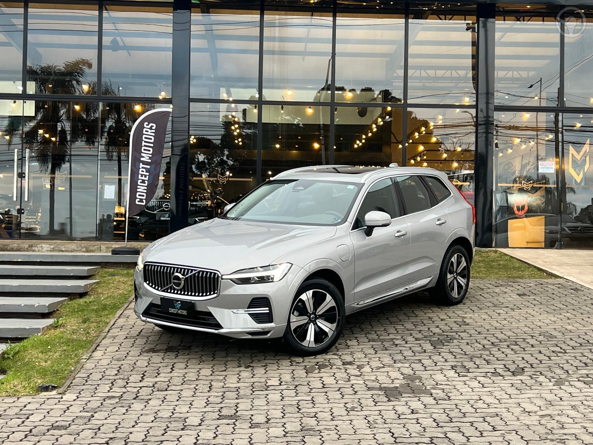 XC60 2.0 T8 RECHARGE PLUS AWD HIBRIDO 4P AUTOMÁTICO - 2023 - PASSO FUNDO