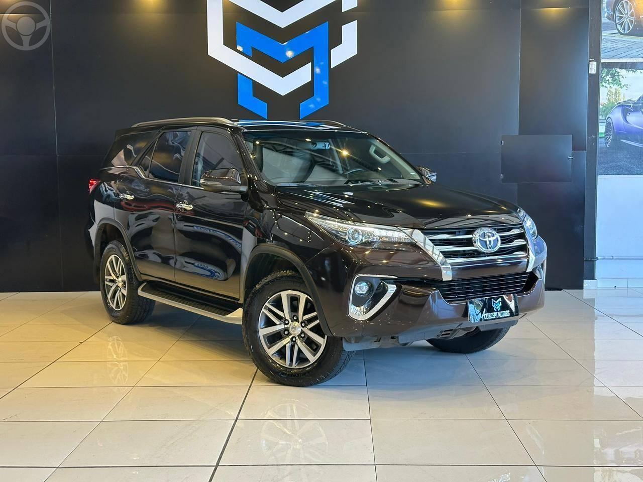 HILUX SW4 2.8 SRX 4X4 16V TURBO INTERCOOLER DIESEL 4P AUTOMÁTICO - 2019 - PASSO FUNDO