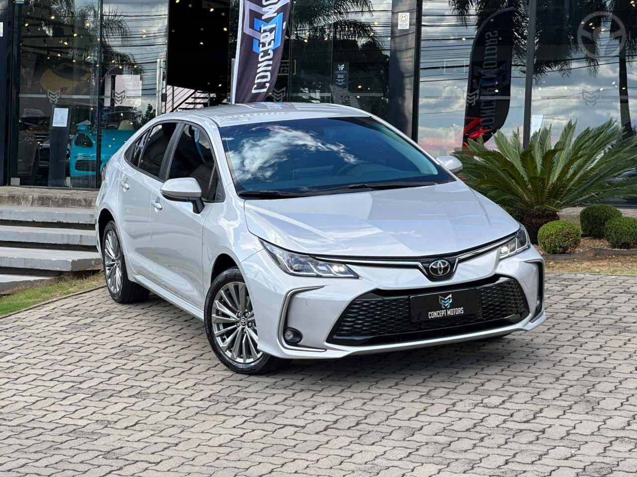 COROLLA 2.0 XEI 16V FLEX 4P AUTOMÁTICO - 2024 - PASSO FUNDO