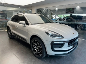 MACAN 2.0 16V 4P AUTOMÁTICO