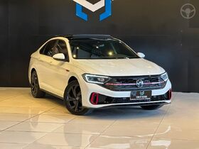jetta 2.0 16v tsi gli 350 4p automatico 2024 passo fundo