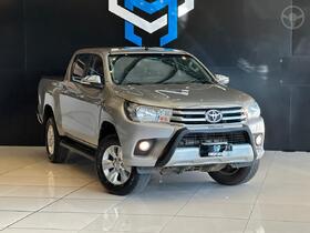 hilux 2.7 srv 4x2 cd 16v flex 4p automatico 2017 passo fundo