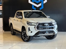 hilux 2.8 srx 4x4 cd 16v diesel 4p automatico 2022 passo fundo