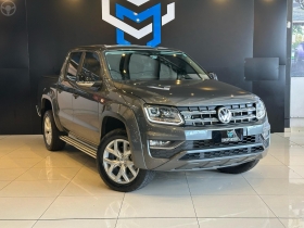 AMAROK 3.0 V6 TDI HIGHLINE CD DIESEL 4MOTION AUTOMÁTICO