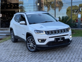 COMPASS 2.0 16V FLEX SPORT AUTOMÁTICO