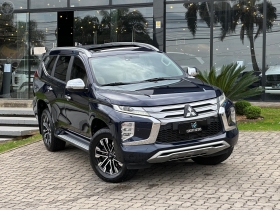PAJERO SPORT 2.4 HPE-S 4X4 DIESEL 4P AUTOMÁTICO