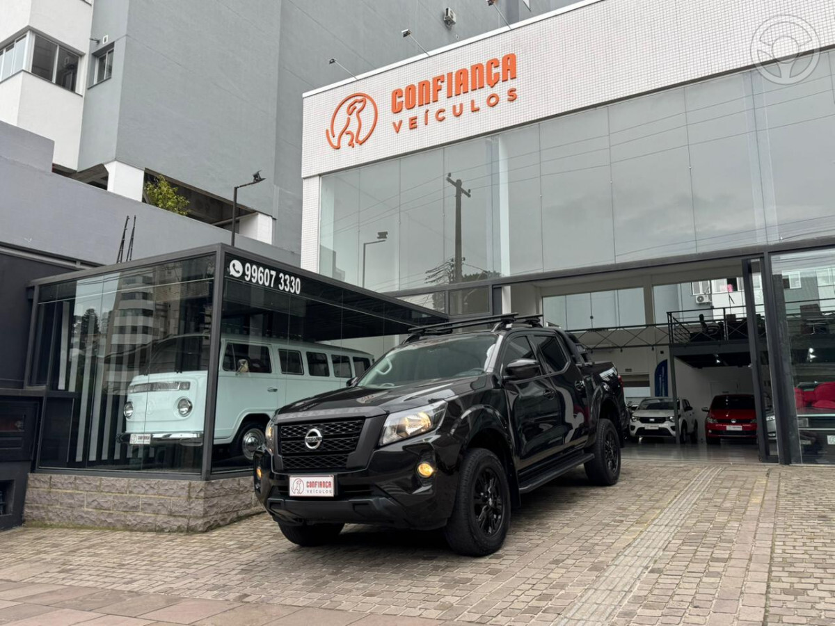 FRONTIER 2.3 ATTACK 4X4 CD BI-TURBO DIESEL 4P AUTOMÁTICO - 2023 - BENTO GONçALVES