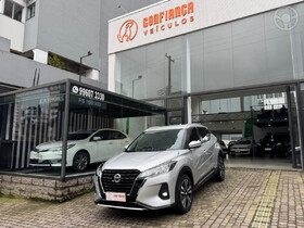 KICKS 1.6 ADVANCE 16V PLUS CVT FLEX 4P AUTOMÁTICO