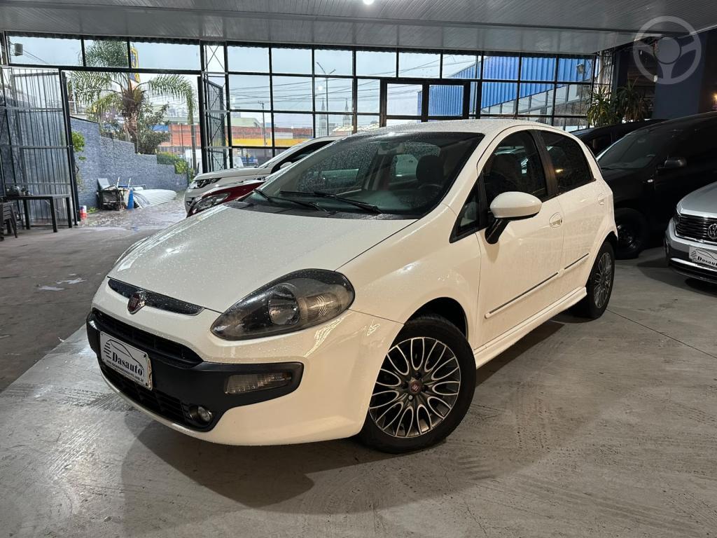 PUNTO 1.8 SPORTING 16V FLEX 4P MANUAL - 2013 - CAXIAS DO SUL
