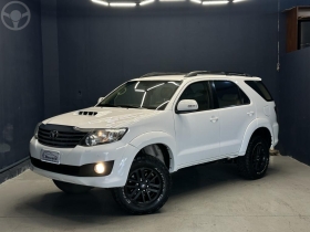 hilux sw4 3.0 srv 4x4 16v turbo intercooler diesel 4p automatico 2015 caxias do sul