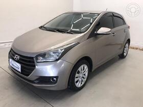 HB20 1.0 COMFORT PLUS 12V TURBO FLEX 4P MANUAL