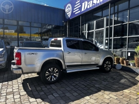 s10 2.8 ltz 4x4 cd turbo diesel 4p automatico 2018 caxias do sul