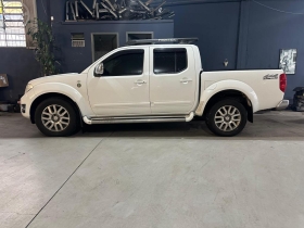 FRONTIER 2.5 SL 4X4 CD TURBO ELETRONIC DIESEL 4P AUTOMÁTICO