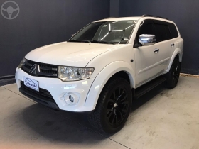 pajero dakar 3.2 hpe 4x4 7 lugares 16v turbo intercooler diesel 4p automatico 2016 caxias do sul