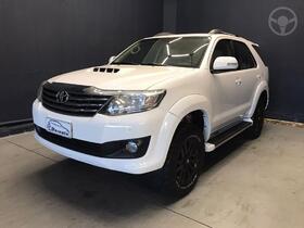 hilux sw4 3.0 srv 4x4 16v turbo intercooler diesel 4p automatico 2015 caxias do sul