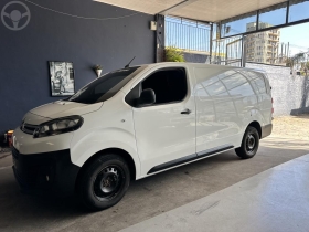 jumpy 1.6 furgao turbo diesel blue hdi pack 2019 caxias do sul
