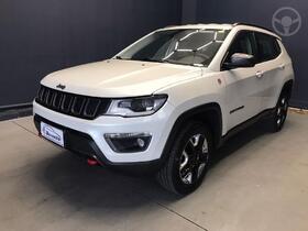 COMPASS 2.0 16V DIESEL TRAILHAWK 4X4 AUTOMÁTICO