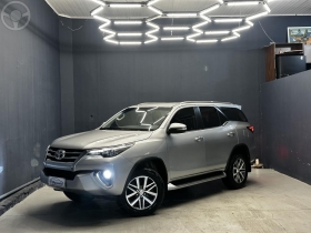 hilux sw4 2.8 srx 4x4 16v turbo intercooler diesel 4p automatico 2016 caxias do sul