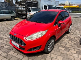 fiesta 1.6 titanium hatch 16v flex 4p automatico 2014 caxias do sul
